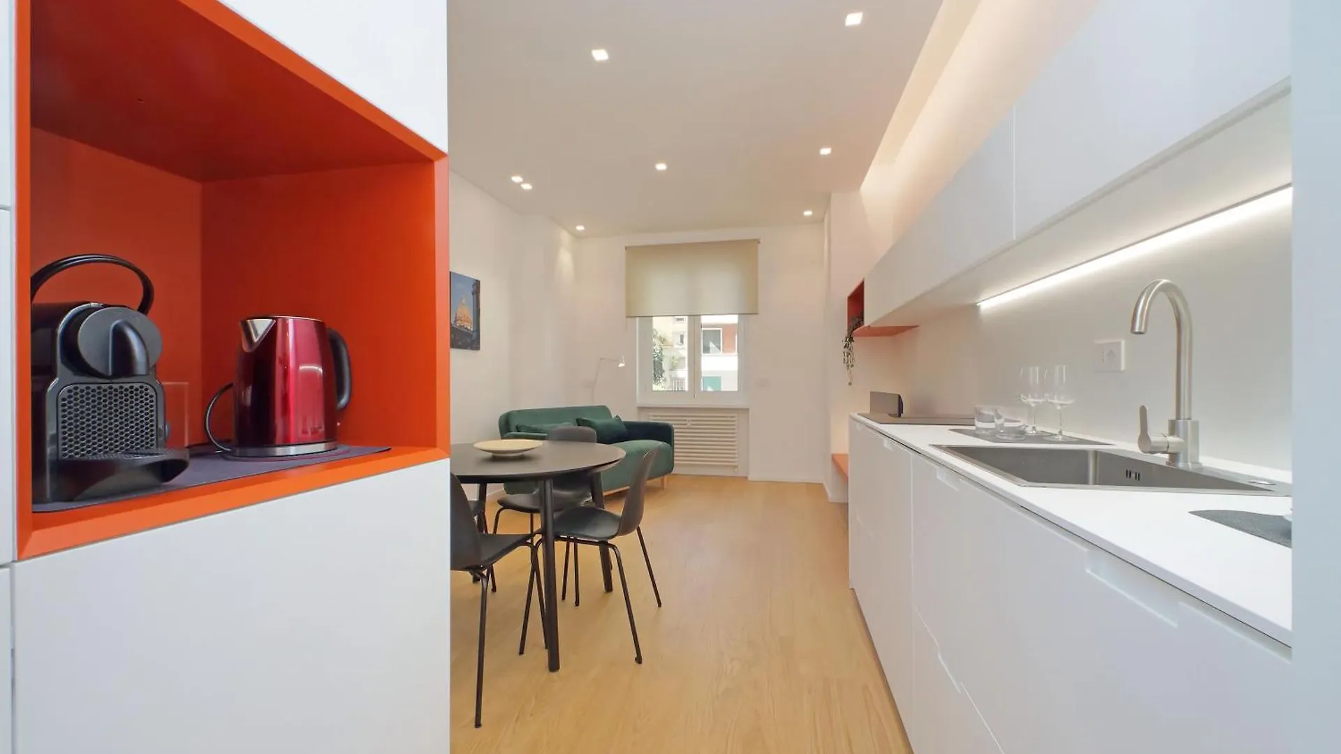 4Bnb - Charming Giuliana Apartment Rome Italy